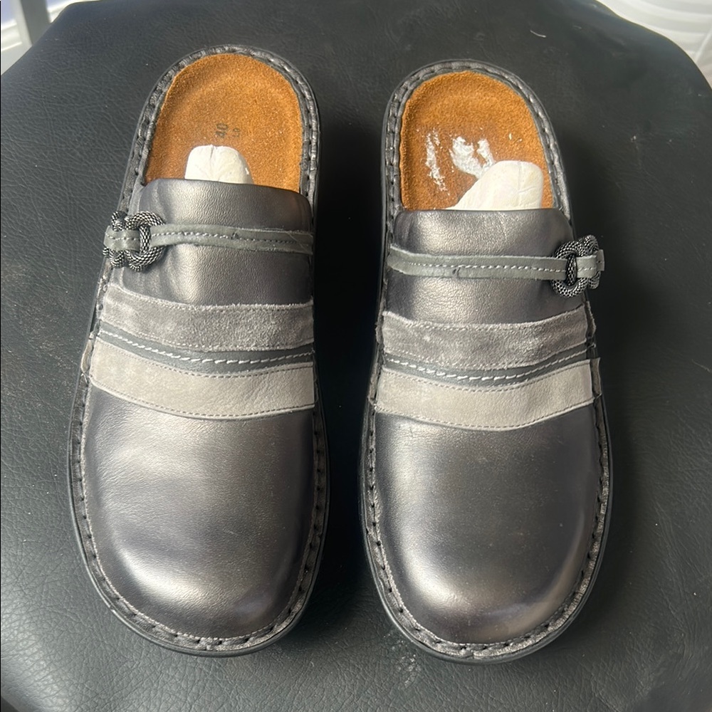 NWOT NAOT Belize Mule Clogs Dark Gray asilver Size 40 / US 9-9.5 Leather